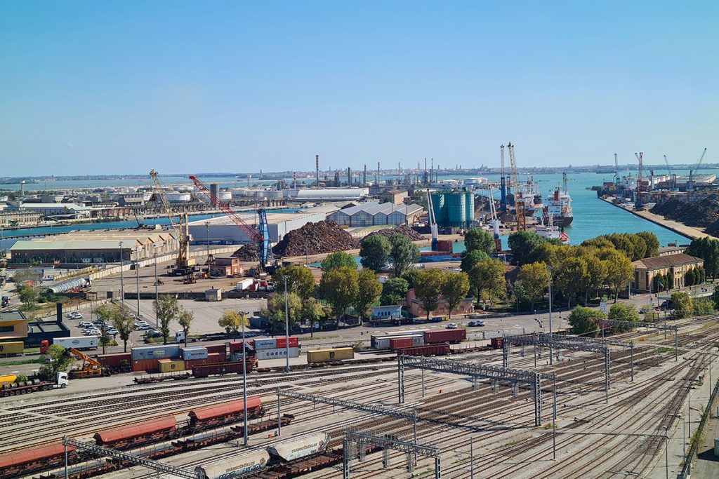 Sistema portuale intermodale - Porto di Venezia